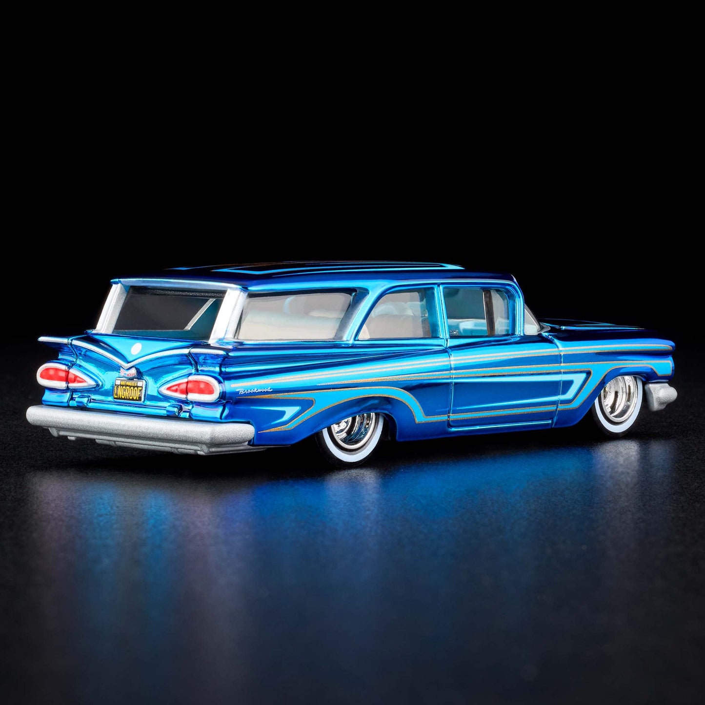 Hot Wheels RLC 1959 Chevrolet Brookwood premium Spectraflame diecast car. Back