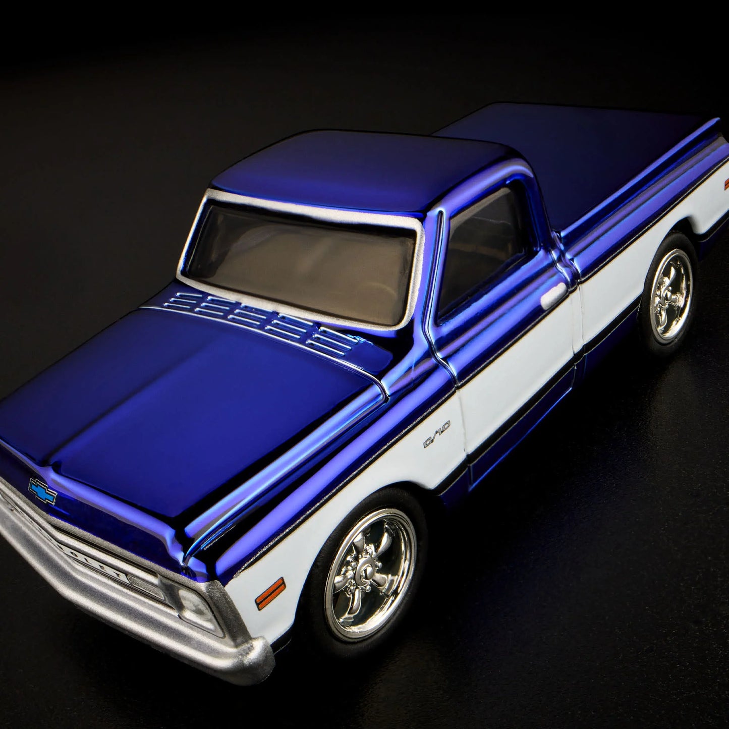 Hot Wheels RLC - 1969 Chevy C-10