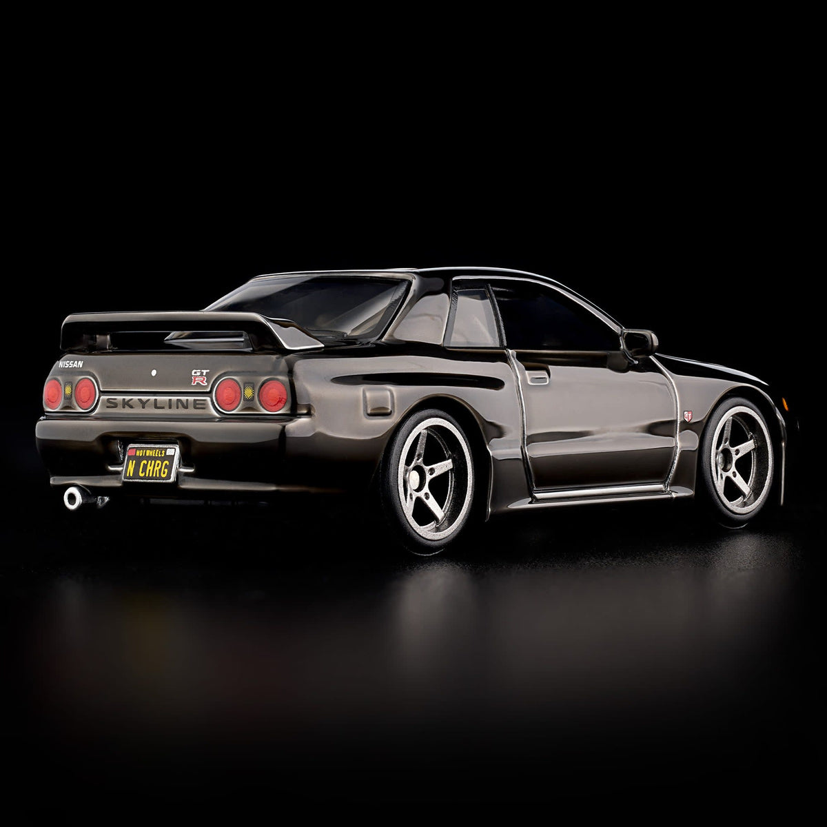 Hot Wheels RLC Nissan Skyline GT-R BNR32 in Spectraflame slate with Real Riders wheels, opening hood and detailed engine