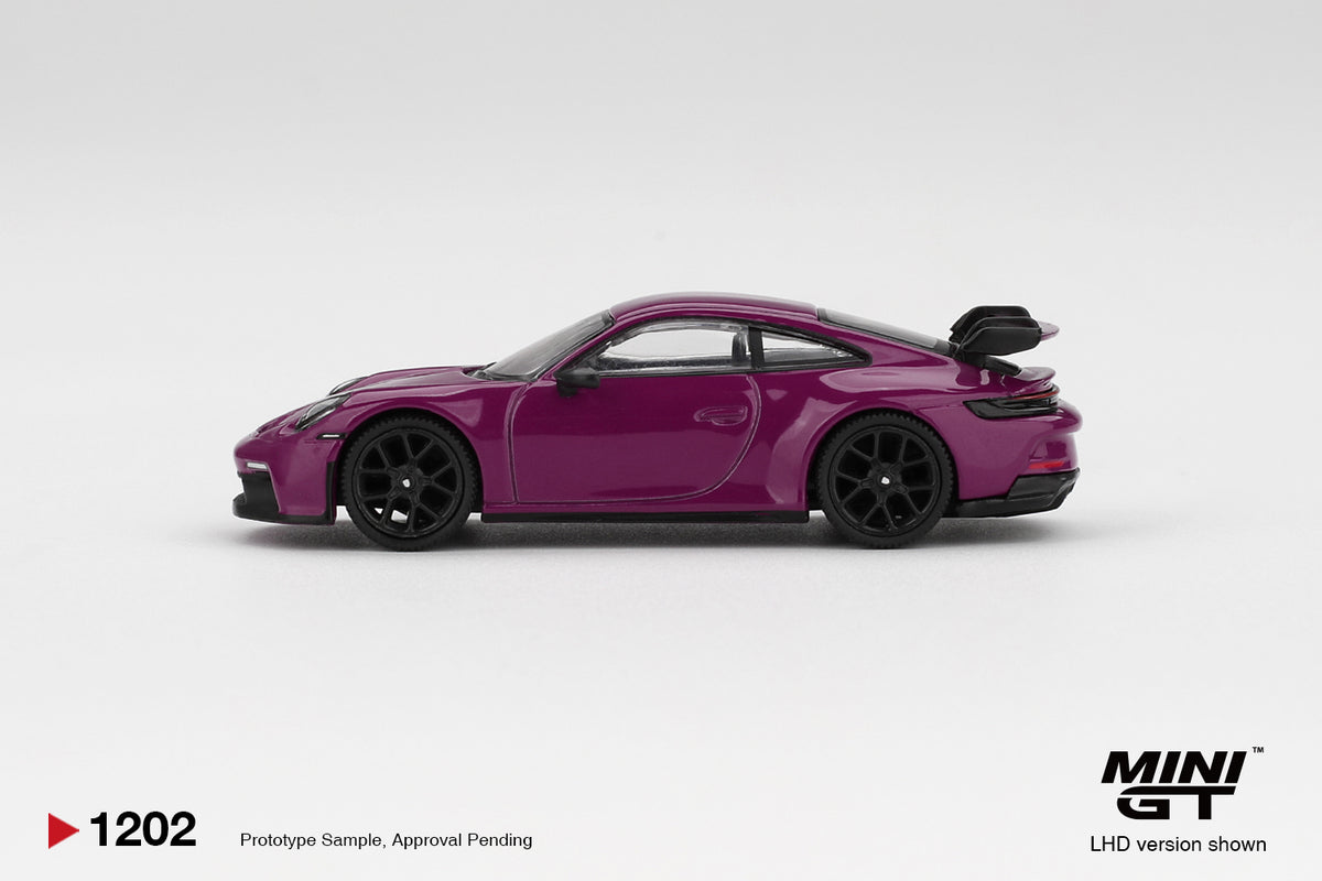 Mini GT 1:64 Porsche 911 992 Rubystone Red 4 car set Carrera S Targa 4S GT3 GT3 RS Weissach package