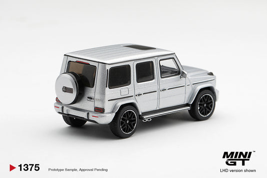 Mini GT Mercedes-Benz G63 AMG 2022 in Silver Metallic, detailed 1:64 scale model.