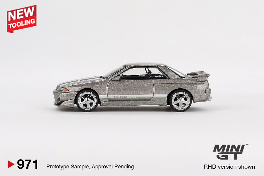 Mini GT - Nissan GT-R (R32) Veilside Combat C-I Combat Grey 2011