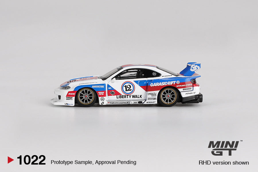Mini GT Nissan Silvia S15 LB-Super Silhouette GaraSidrift X LBWK 2025 in widebody livery and collectible display box. Side