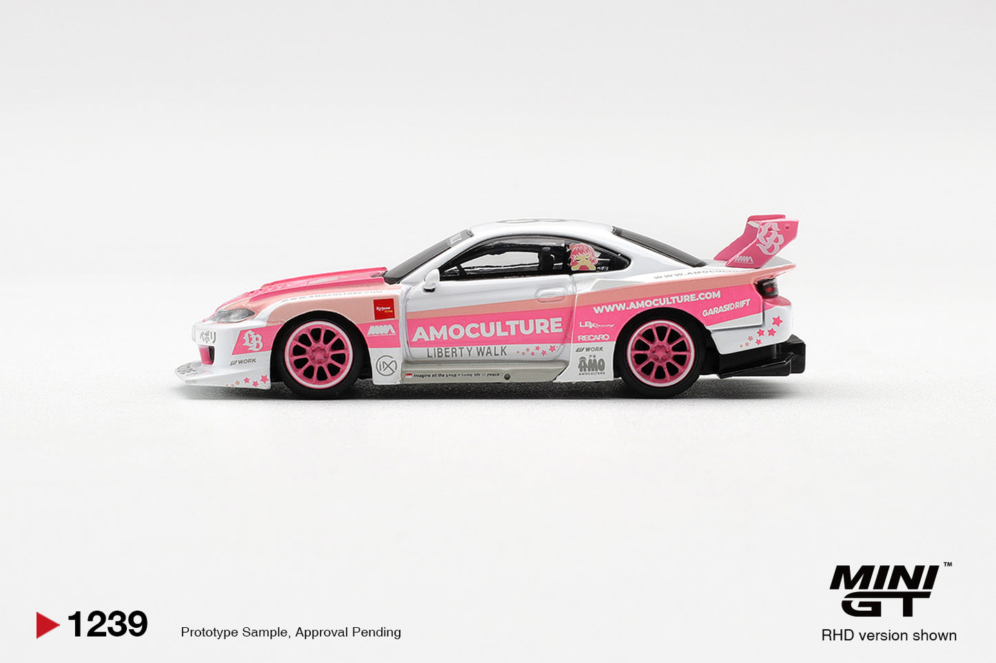 Mini GT Nissan Silvia S15 LB Super Silhouette Amoculture 2026 1:64 diecast. Side