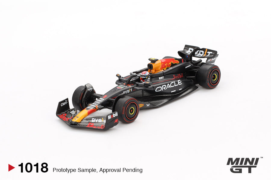 (Pre-Order) Mini GT - RedBull Racing RB20 #1 Max Verstappen Bahrain GP Winner 2024