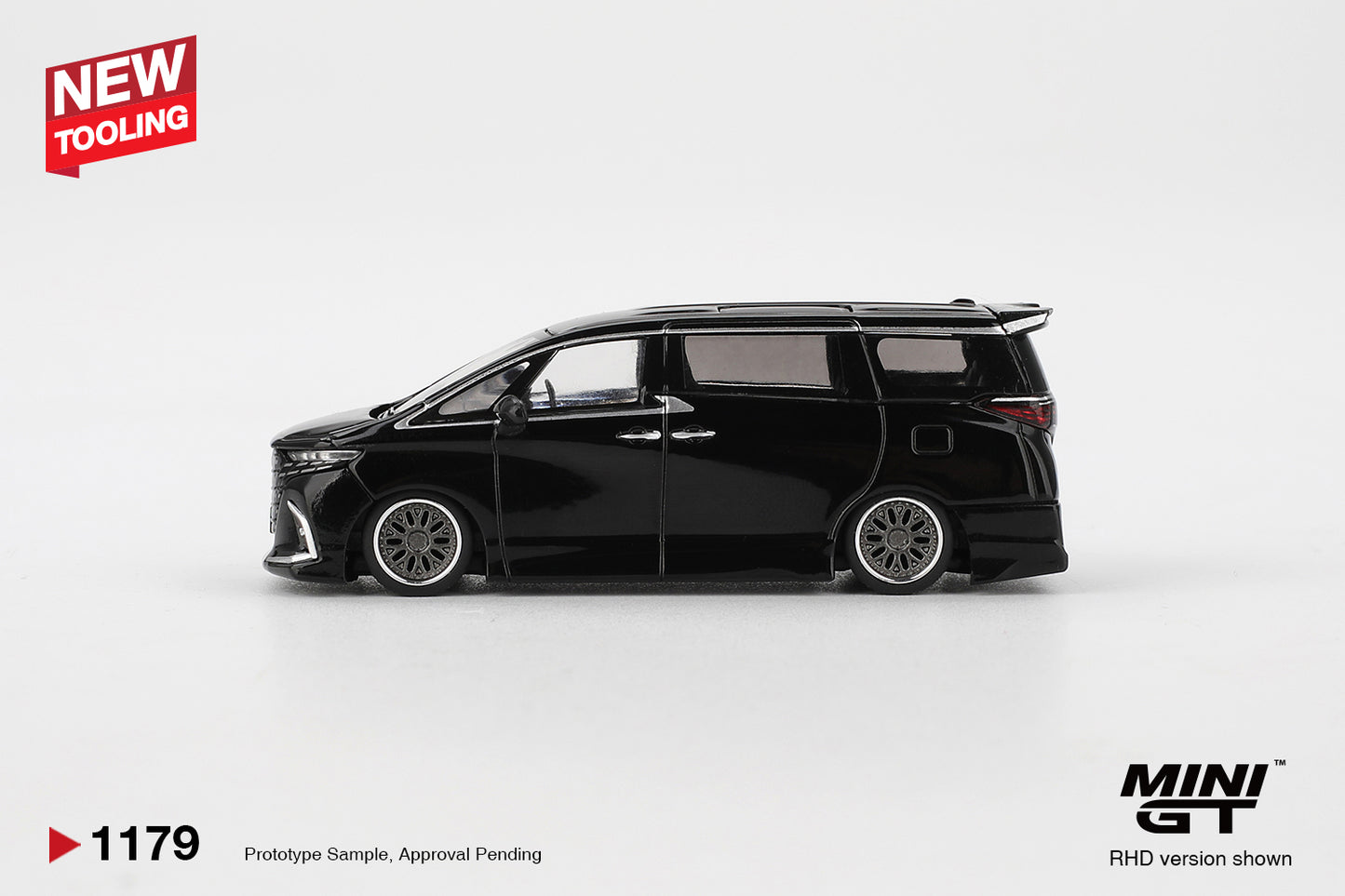 Mini GT 1:64 Toyota Alphard 40 2025 black diecast model. Side