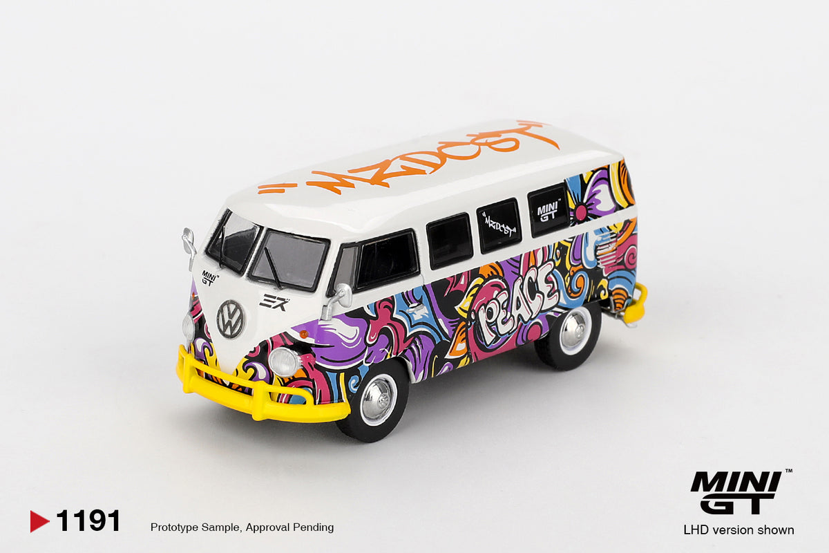 Mini GT Volkswagen T1 Micro Bus 1967 Mizu Design peace love graffiti diecast 1:64. Front