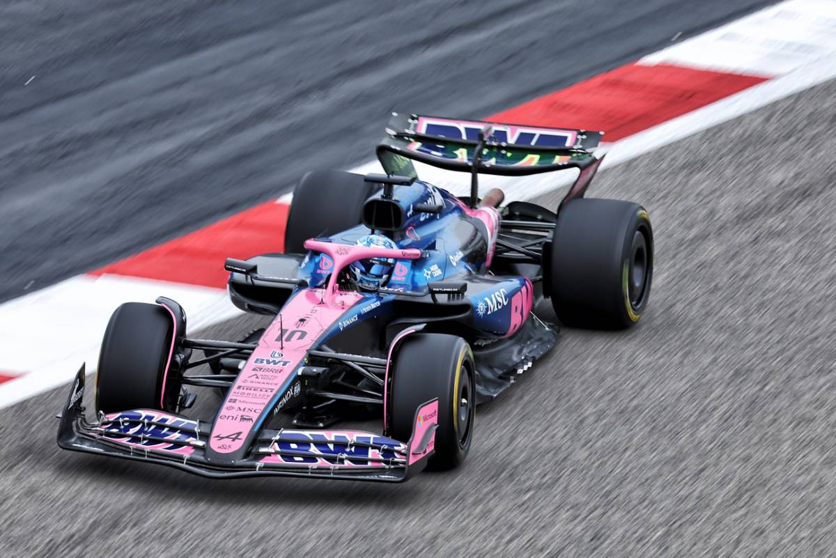 (Pre-Order) Sparky - Alpine A525 No.10 BWT Alpine Formula One Team Japanese GP 2025 Pierre Gasly