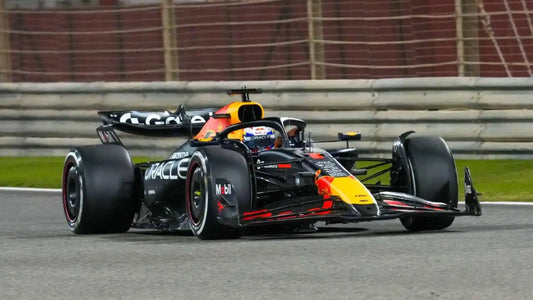 (Pre-Order) Sparky - Red Bull Racing RB21 No.1 Oracle Red Bull Racing 2nd Australian GP 2025 Max Verstappen