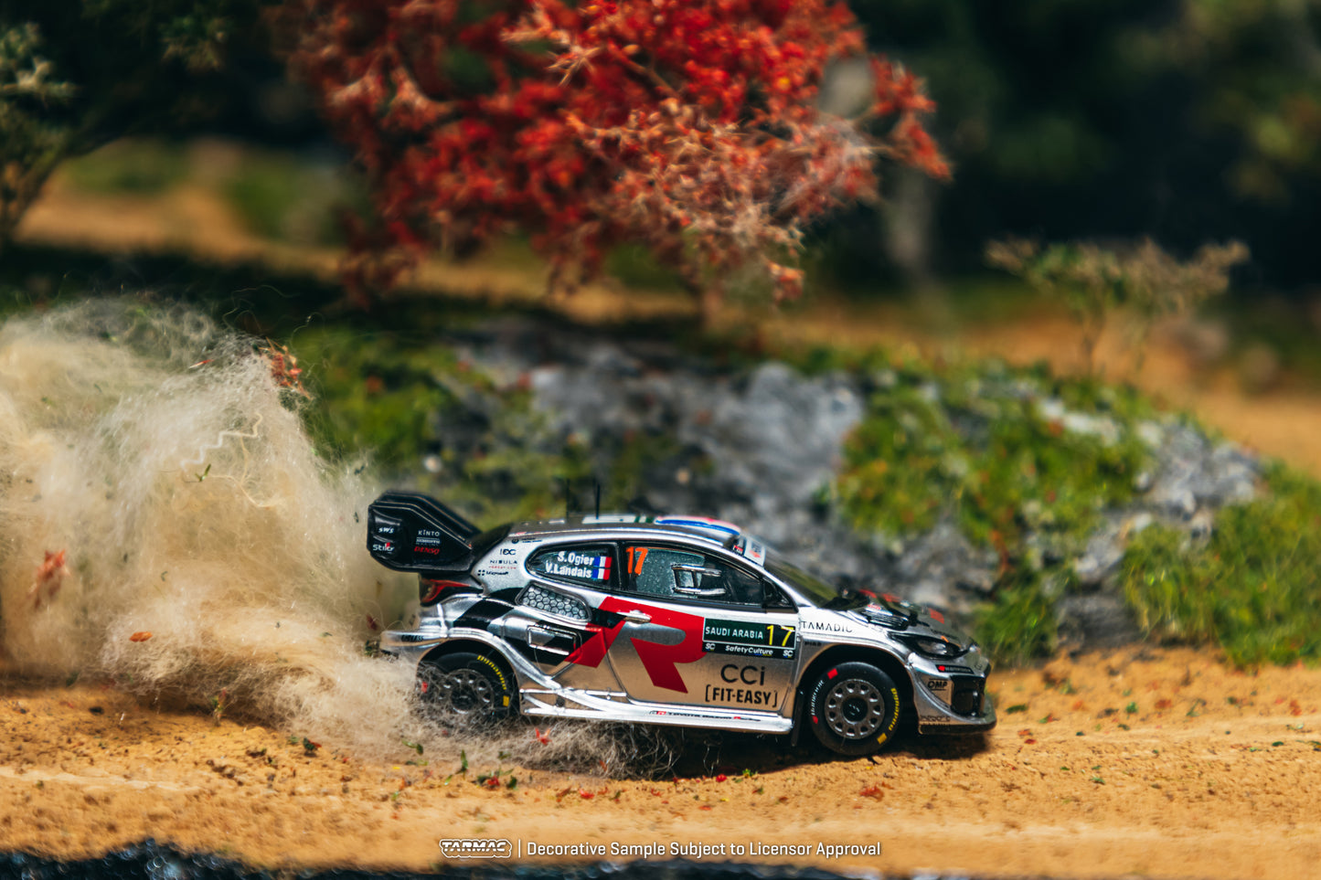 Tarmac Works Hobby64 Toyota GR Yaris Rally1 Hybrid #17 Sébastien Ogier.