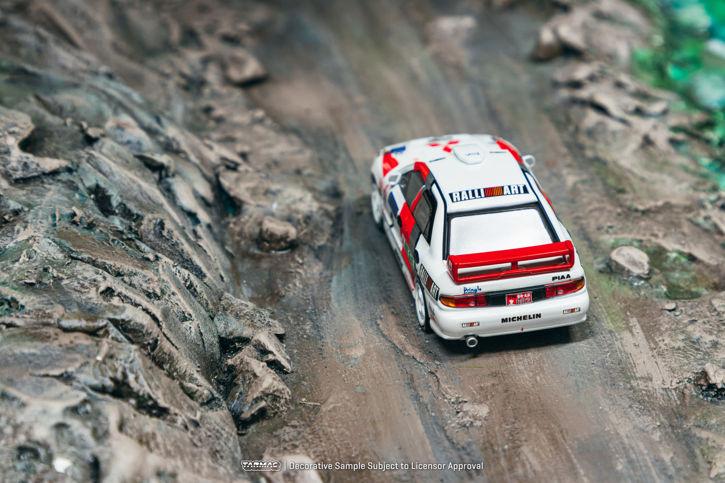 Tarmac Works Mitsubishi Lancer Evolution III #2 Hong Kong–Beijing Rally winner from the Global64 series. Back