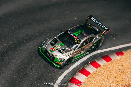 1:64 Tarmac Works Bentley Continental GT3 #107 2019 Bathurst 12 Hour – green and white GT3 die-cast race car model. Top