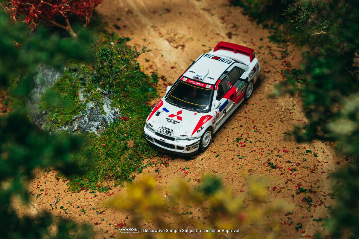 Tarmac Works Mitsubishi Lancer Evolution II Hong Kong Beijing Rally 1994 Eriksson Parmander diecast 1:64. Top