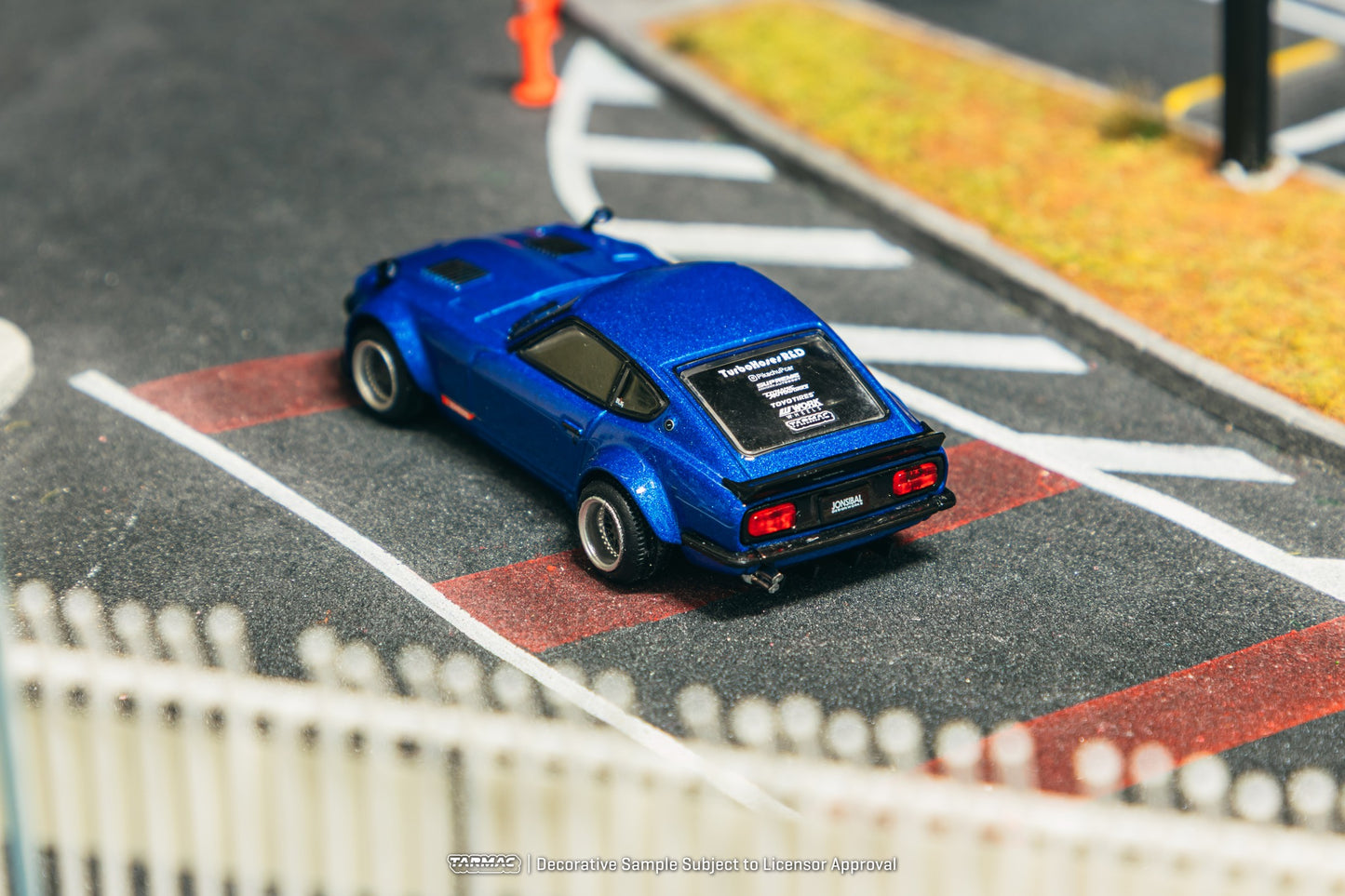 (Pre-Order) Tarmac Works - Nissan Fairlady Z S30 Widebody