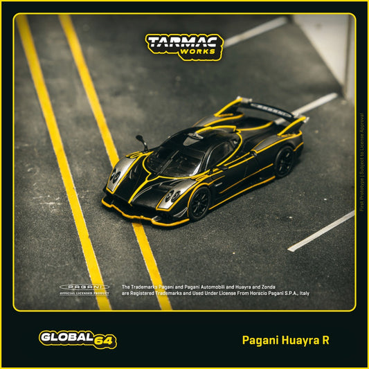 (Pre-Order) Tarmac Works - Pagani Huayra R, Matt Black/Silver