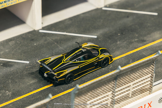(Pre-Order) Tarmac Works - Pagani Huayra R, Matt Black/Silver