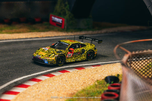 (Pre-Order) Tarmac Works - Porsche 911 GT3R #54 C. Engelhart / A. Güven / L. Heinrich / L. Vanthoor Nürburgring 24h 2023
