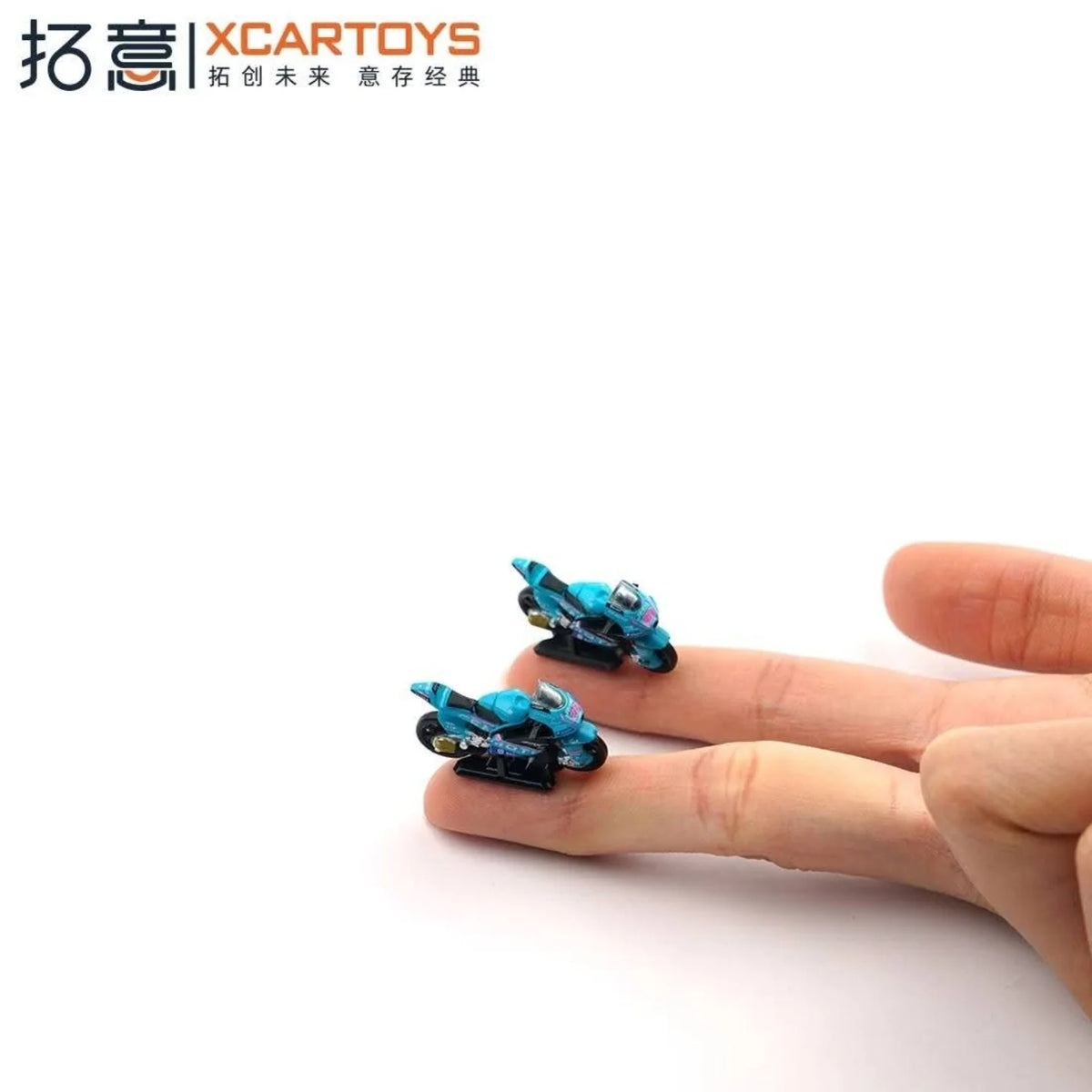 XCARTOYS CFMOTO Racing Moto3 blue twin pack motorcycles true 1:64 scale diecast