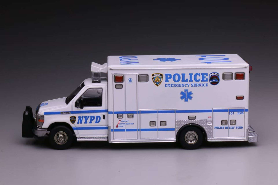 596 Ford E450 Ambulance New York Police NYPD 1:64 diecast model from JR Collectibles.