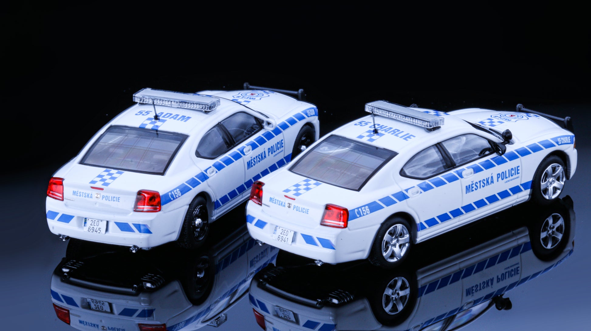 JR Collectibles x Rollin – Městská Policie Lázně Bohdaneč “Adam & Charlie” 1:64 twin police car collector set.