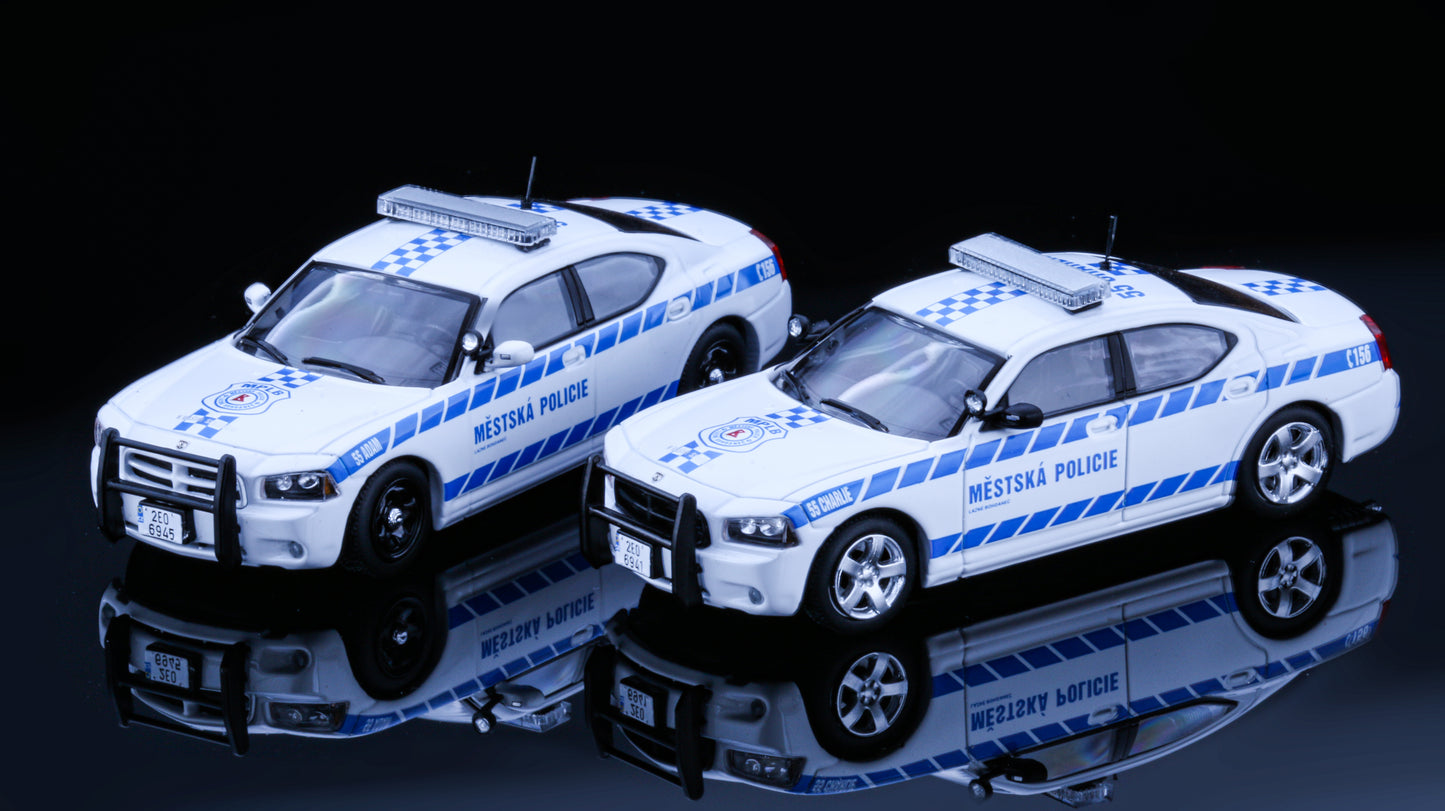 JR Collectibles x Rollin – Městská Policie Lázně Bohdaneč “Adam & Charlie” 1:64 twin police car collector set.