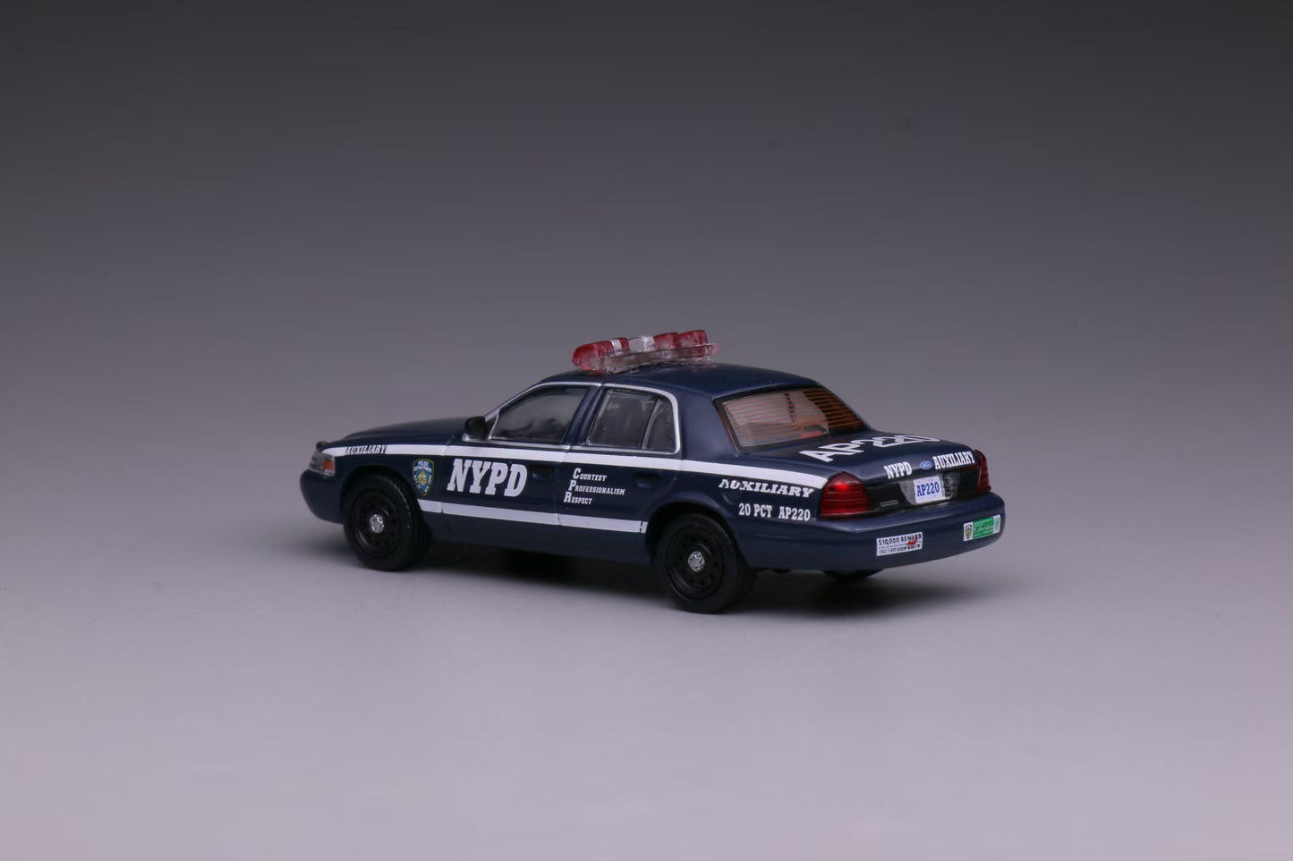 (Pre-Order) 596 - Ford Crown Victoria New York Police Department Auxiliary (NYPD)