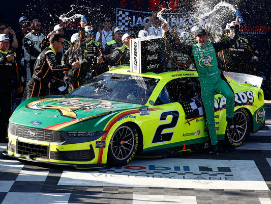 (Pre-Order) ARC - 2025 Ford Mustang #2 Austin Cindric *Menards/Quaker State*