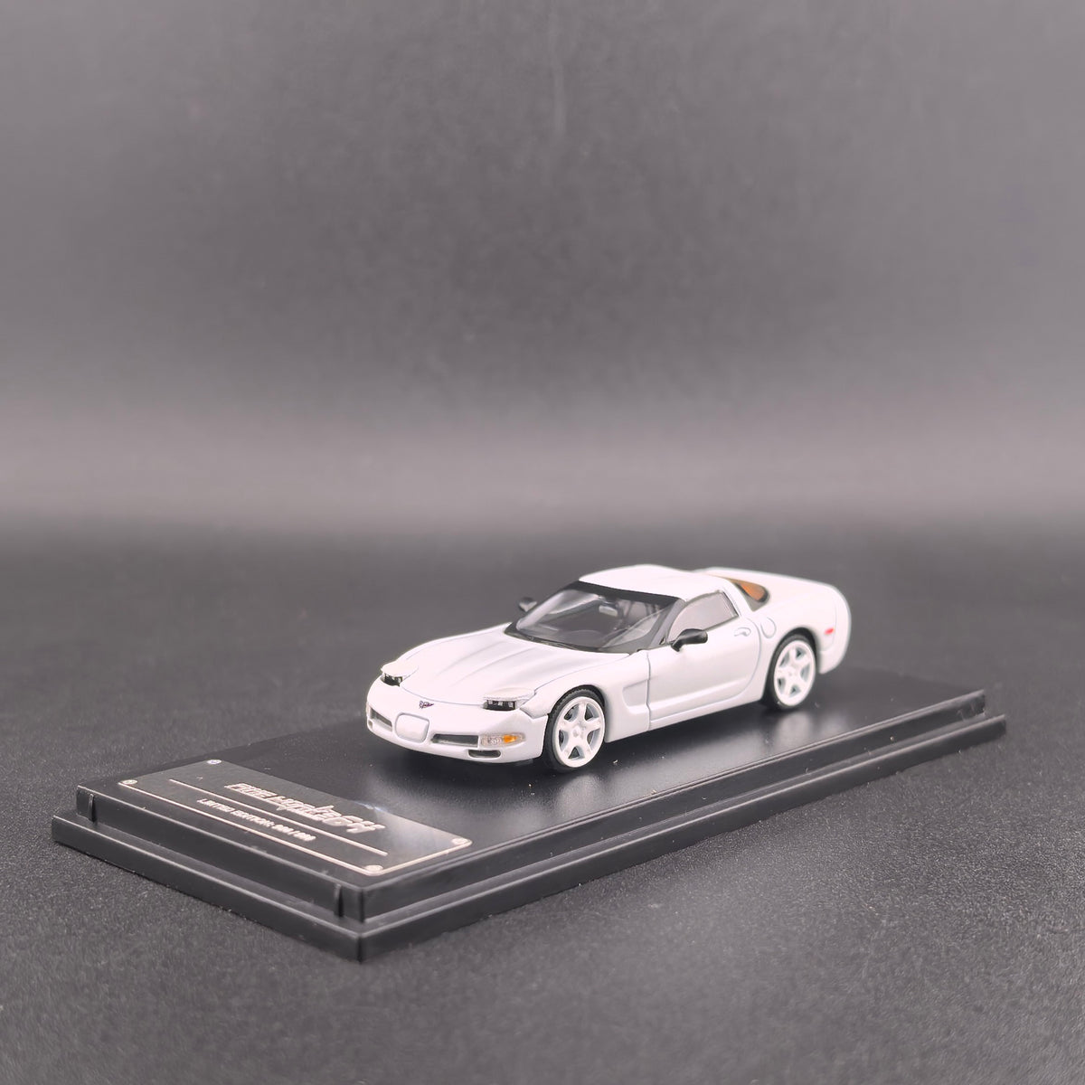 Fine Works 64 - Chevrolet Corvette C5