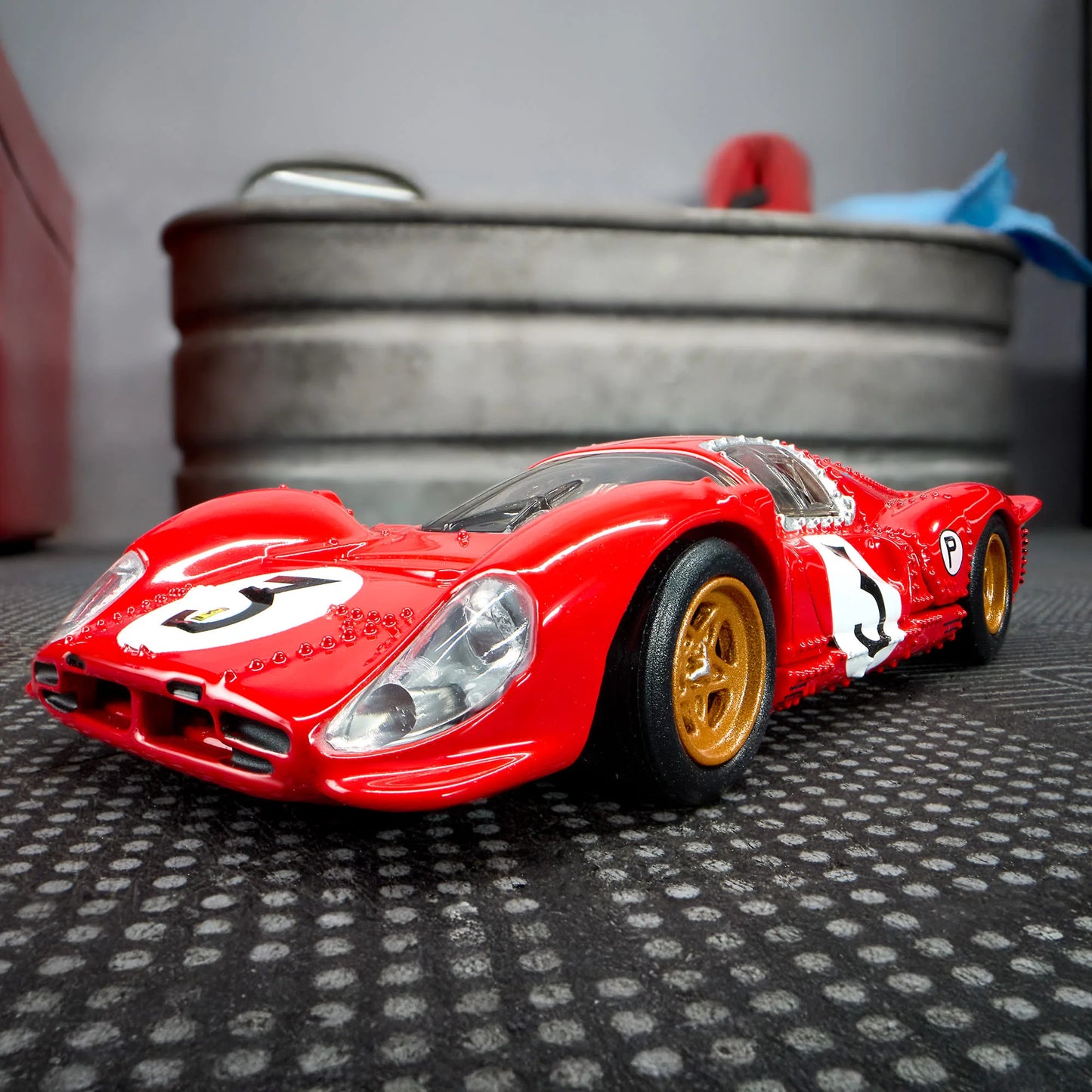 1:64 Hot Wheels Elite 64 Ferrari 330 P4 Rosso Corsa with opening rear clamshell and engine detail.