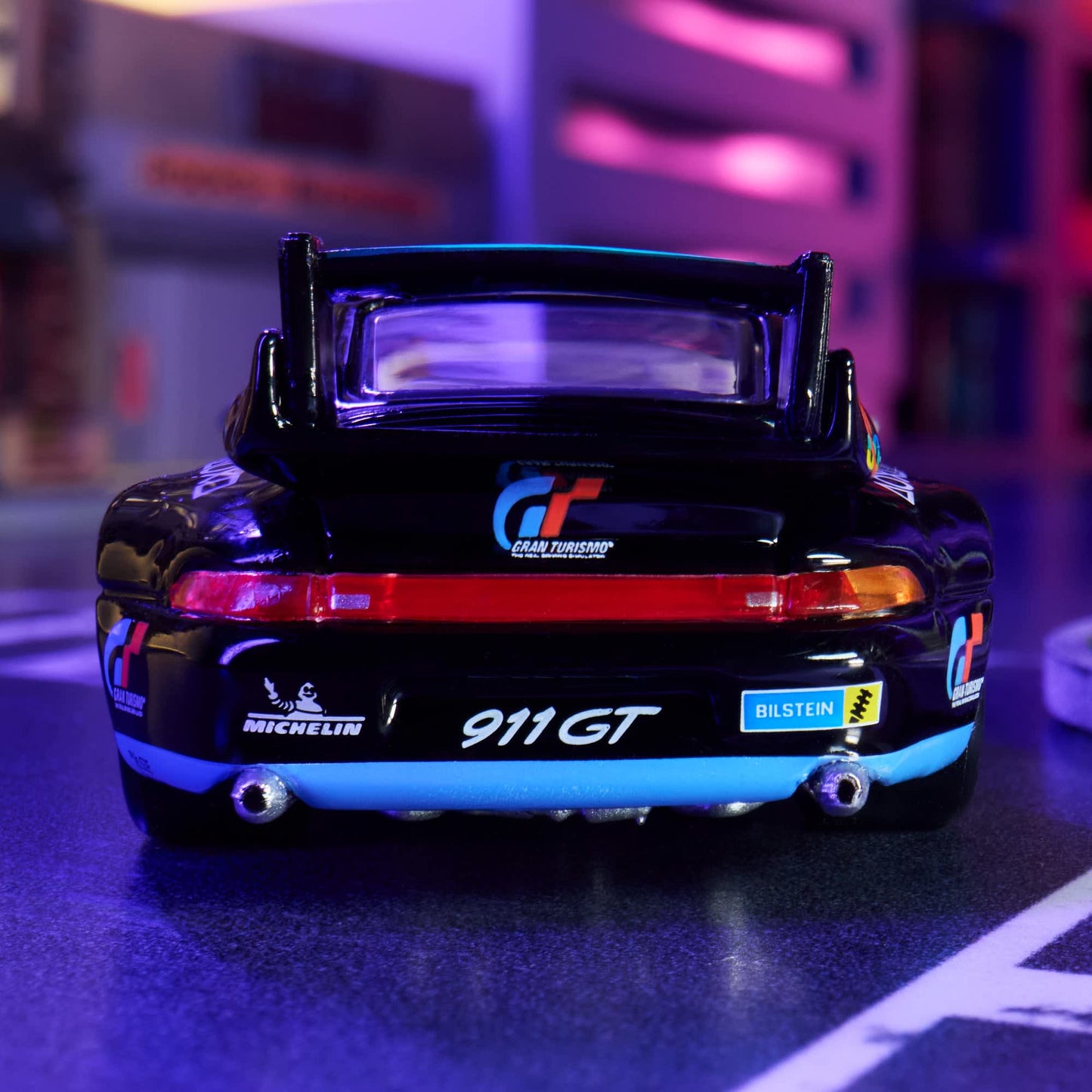 Hot Wheels Elite 64 Porsche 911 GT2 EVO 993 PlayStation livery 1:64