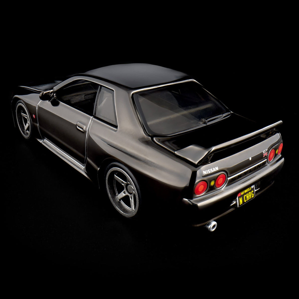 Hot Wheels RLC Nissan Skyline GT-R BNR32 in Spectraflame slate with Real Riders wheels, opening hood and detailed engine