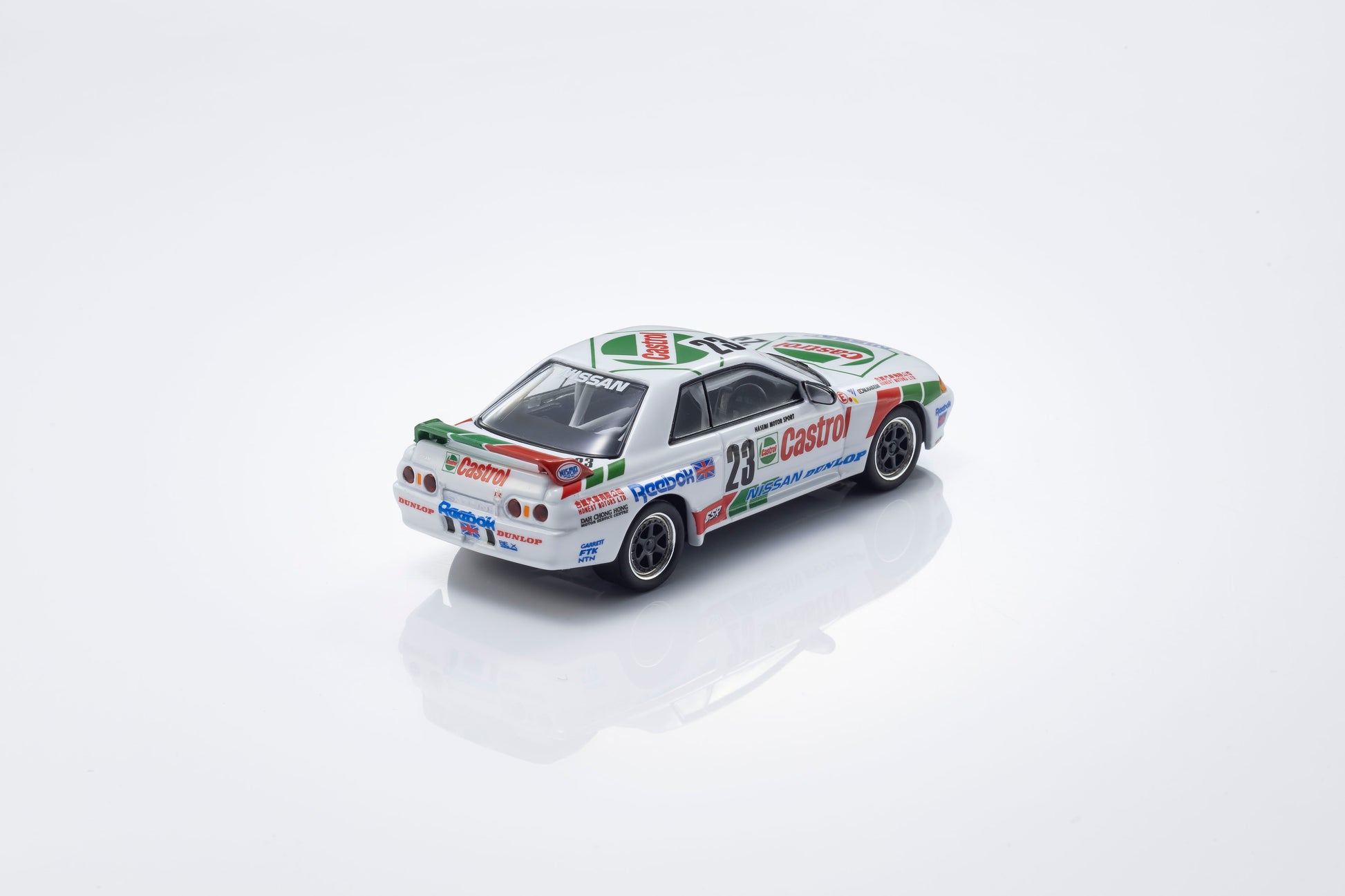 Kyosho 1:64 Castrol Nissan Skyline GT-R R32 Gr.A 1990 #23 with LED lights