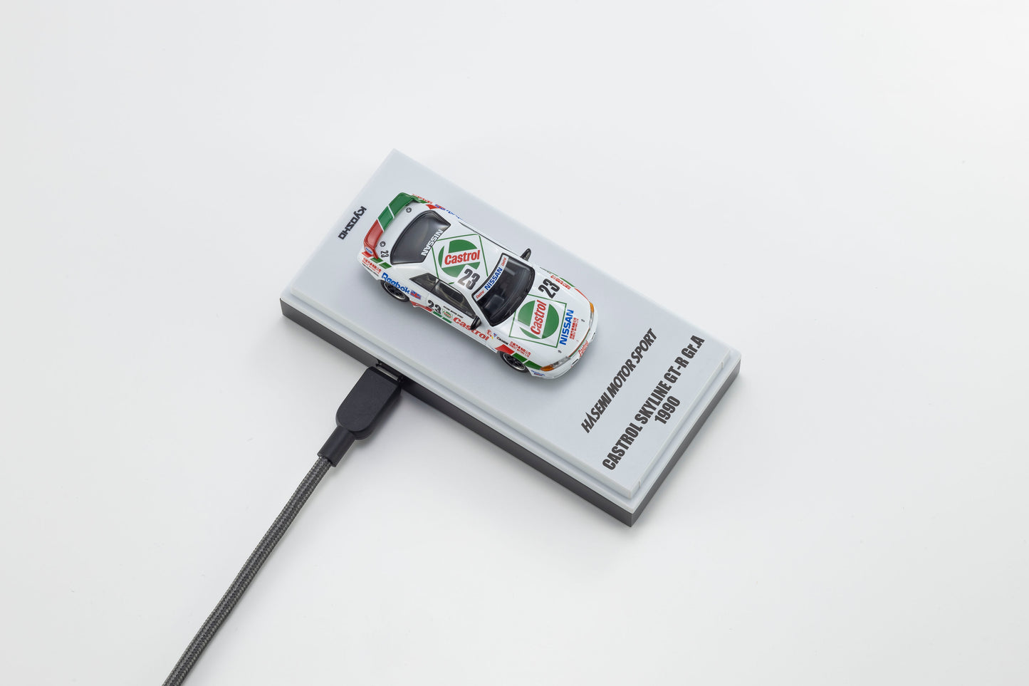 Kyosho 1:64 Castrol Nissan Skyline GT-R R32 Gr.A 1990 #23 with LED lights