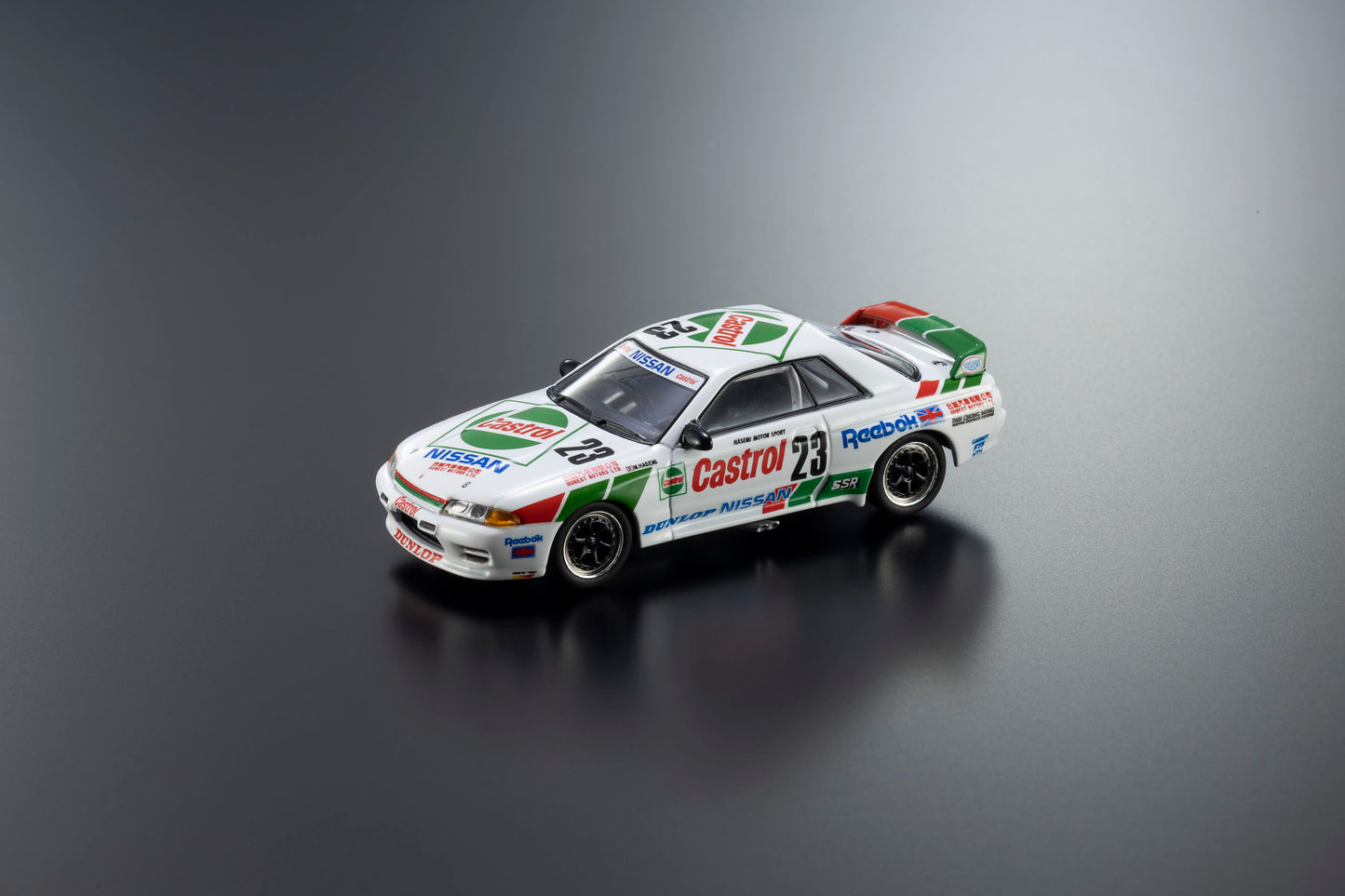 Kyosho 1:64 Castrol Nissan Skyline GT-R R32 Gr.A 1990 #23 with LED lights