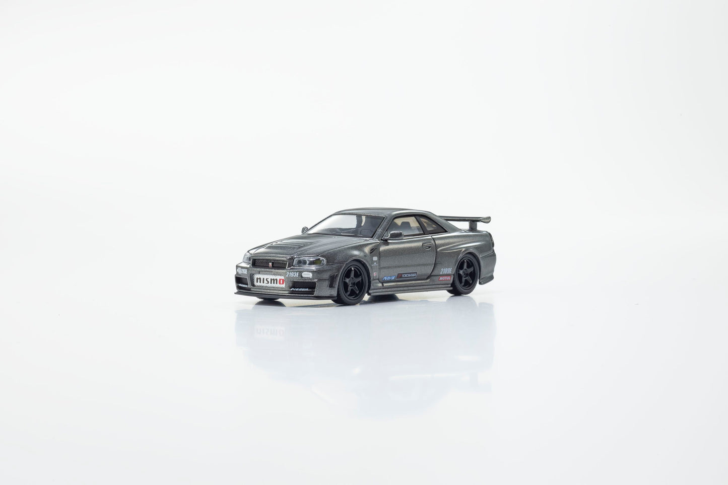 (Pre-Order) Kyosho - Nissan GT-R (R34) nismo Clubman Race SPEC Gun Metallic With Led System 2003