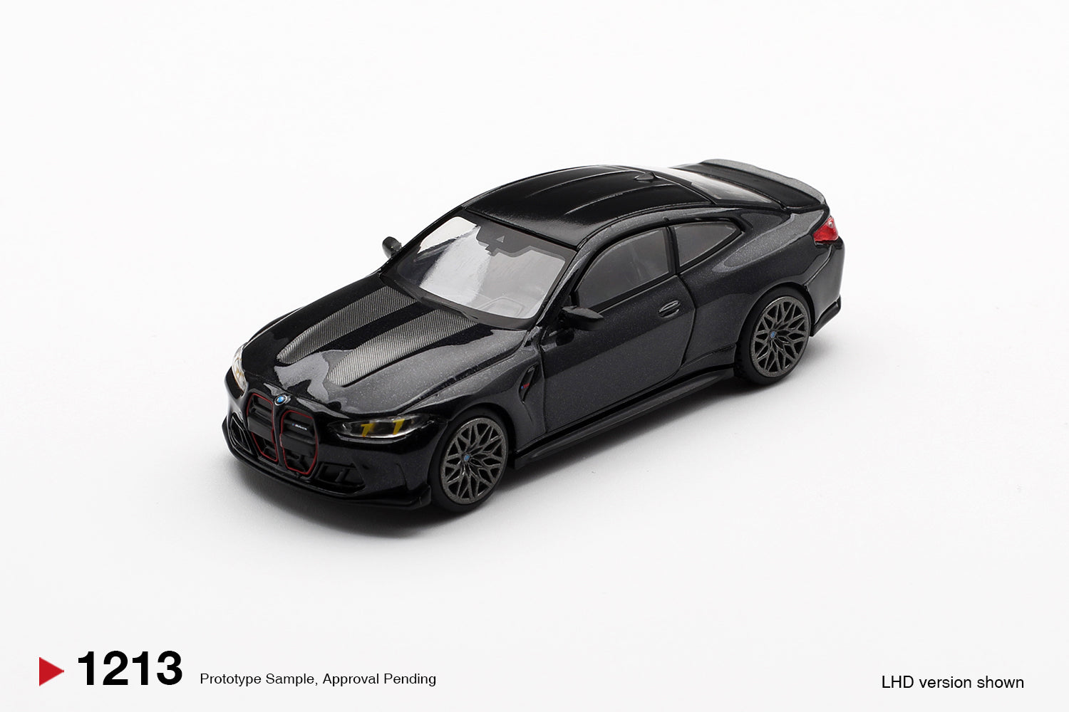 Mini GT 1:64 BMW M4 CS G82 Black Sapphire 2025 performance coupe diecast model. Front