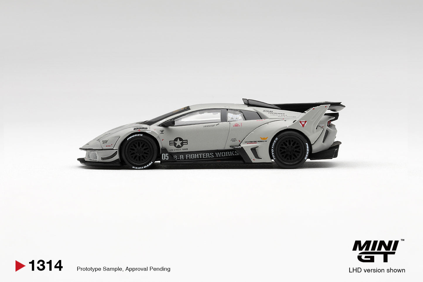 Mini GT Lamborghini GT EVO LB-Silhouette Works Murciélago 2025 with Liberty Walk widebody. Side