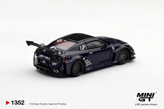 Mini GT Nissan GT-R R35 RR VER.2 Inozetek Edition 2025, custom-finish 1:64 diecast model