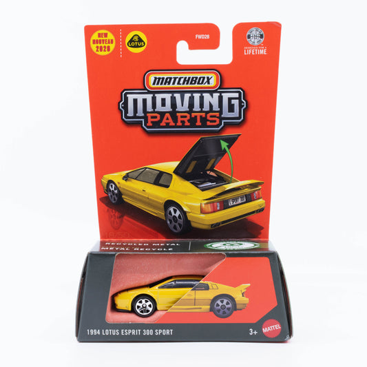 Matchbox 1:64 1994 Lotus Esprit Sport 300 yellow opening rear engine hatch diecast model