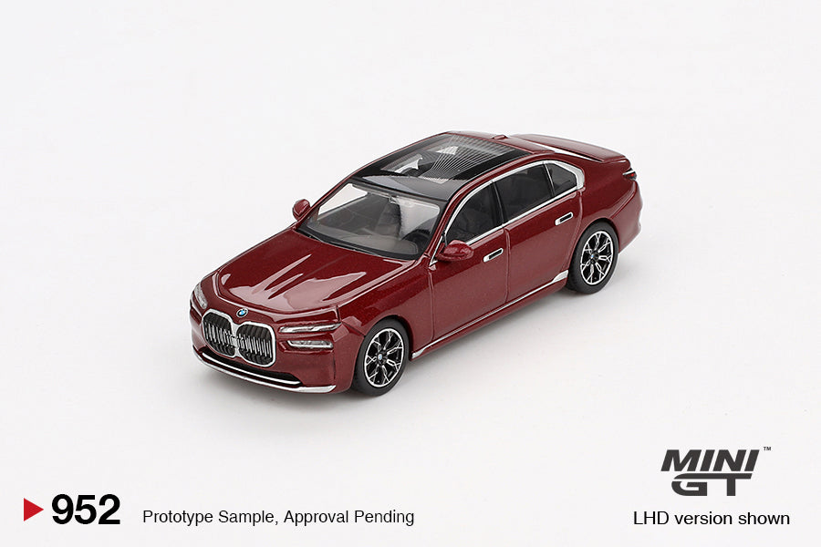 (Pre-Order) Mini GT - BMW I7 XDrive60 Aventurin Red 2023