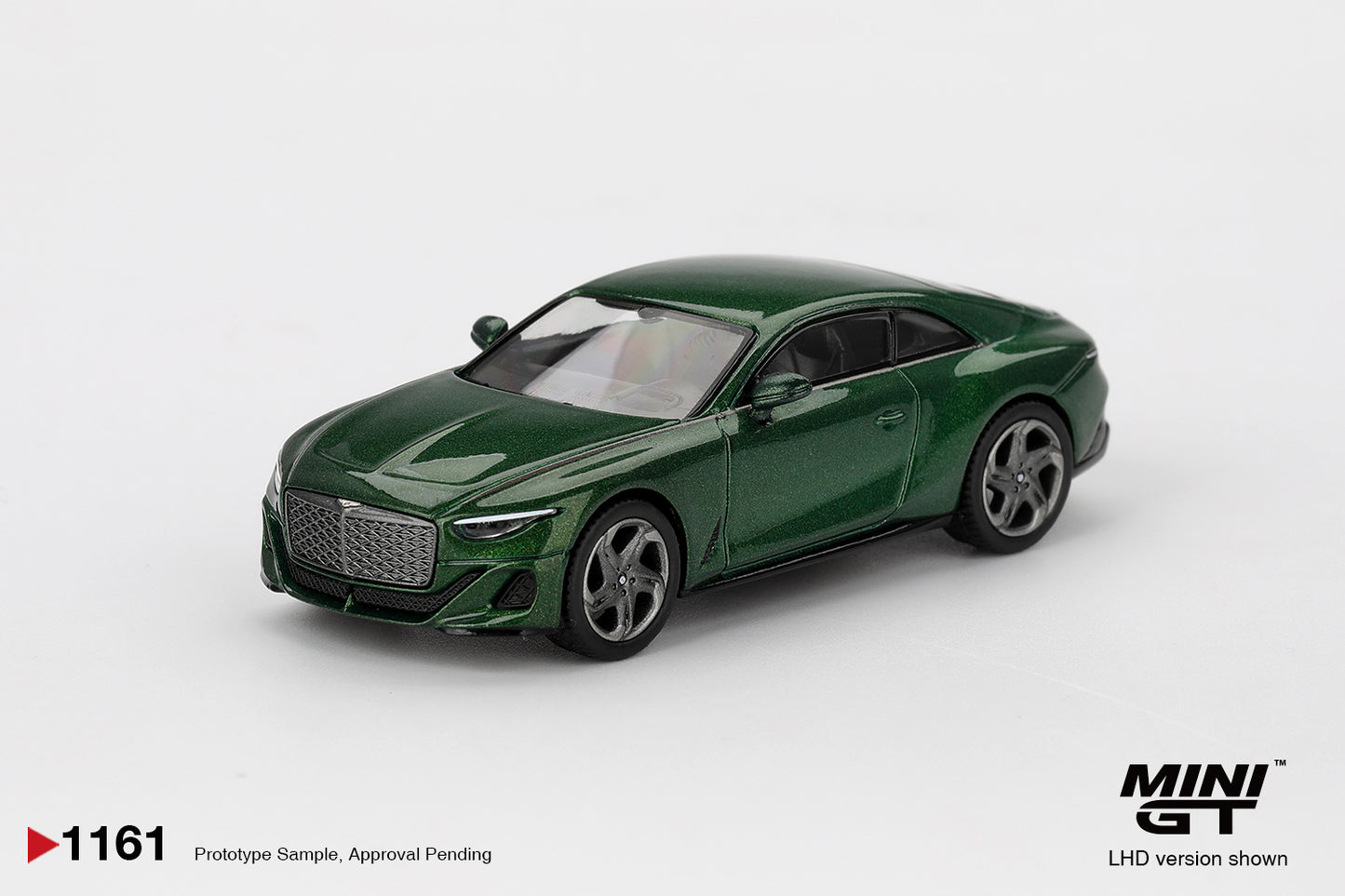 1:64 Mini GT Bentley Batur Scarab Green 2023 – luxury die-cast grand tourer model. Front