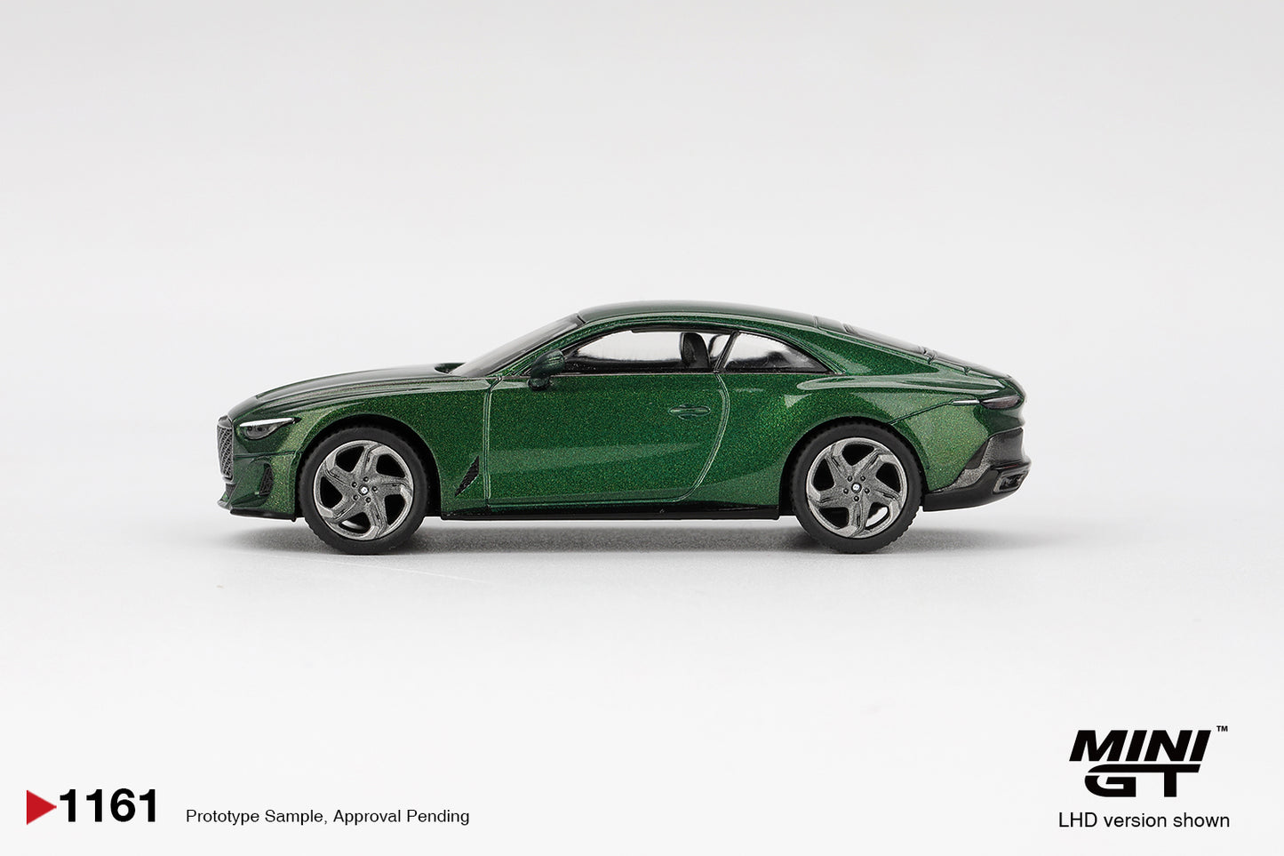 1:64 Mini GT Bentley Batur Scarab Green 2023 – luxury die-cast grand tourer model. Side