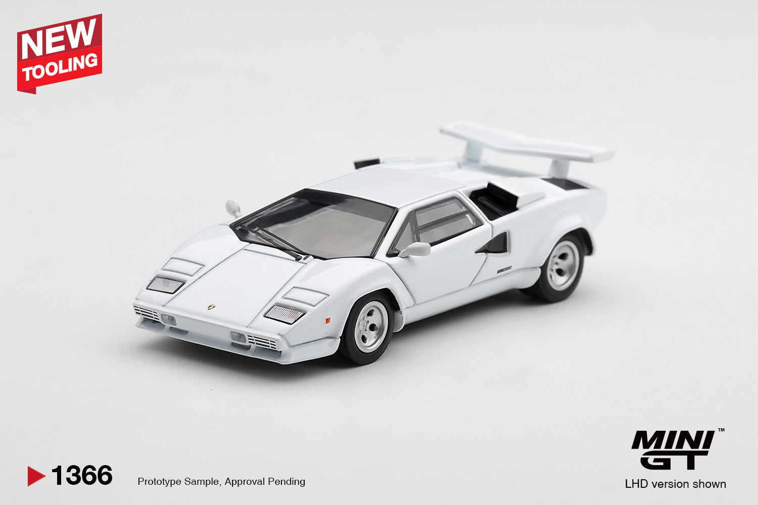 Mini GT 1982 Lamborghini Countach LP500S in Bianco white.