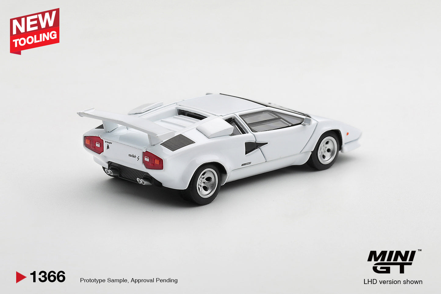 Mini GT 1982 Lamborghini Countach LP500S in Bianco white.