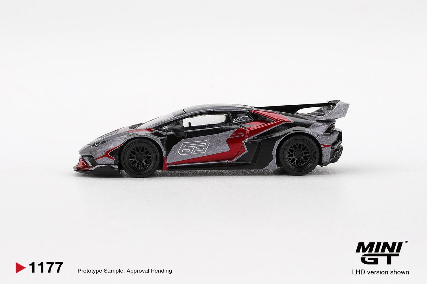 Mini GT 1:64 Lamborghini Huracán GT Ronin 2025 modern GT-style supercar model. Side