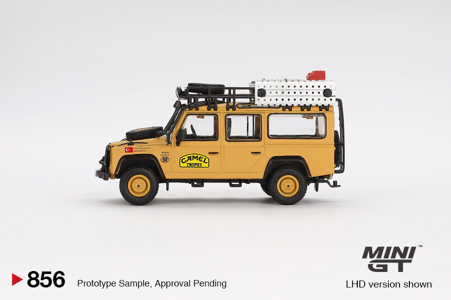 Mini GT - Land Rover Defender 110 - 1989 Camel Trophy Amazon Team Turkey Edition