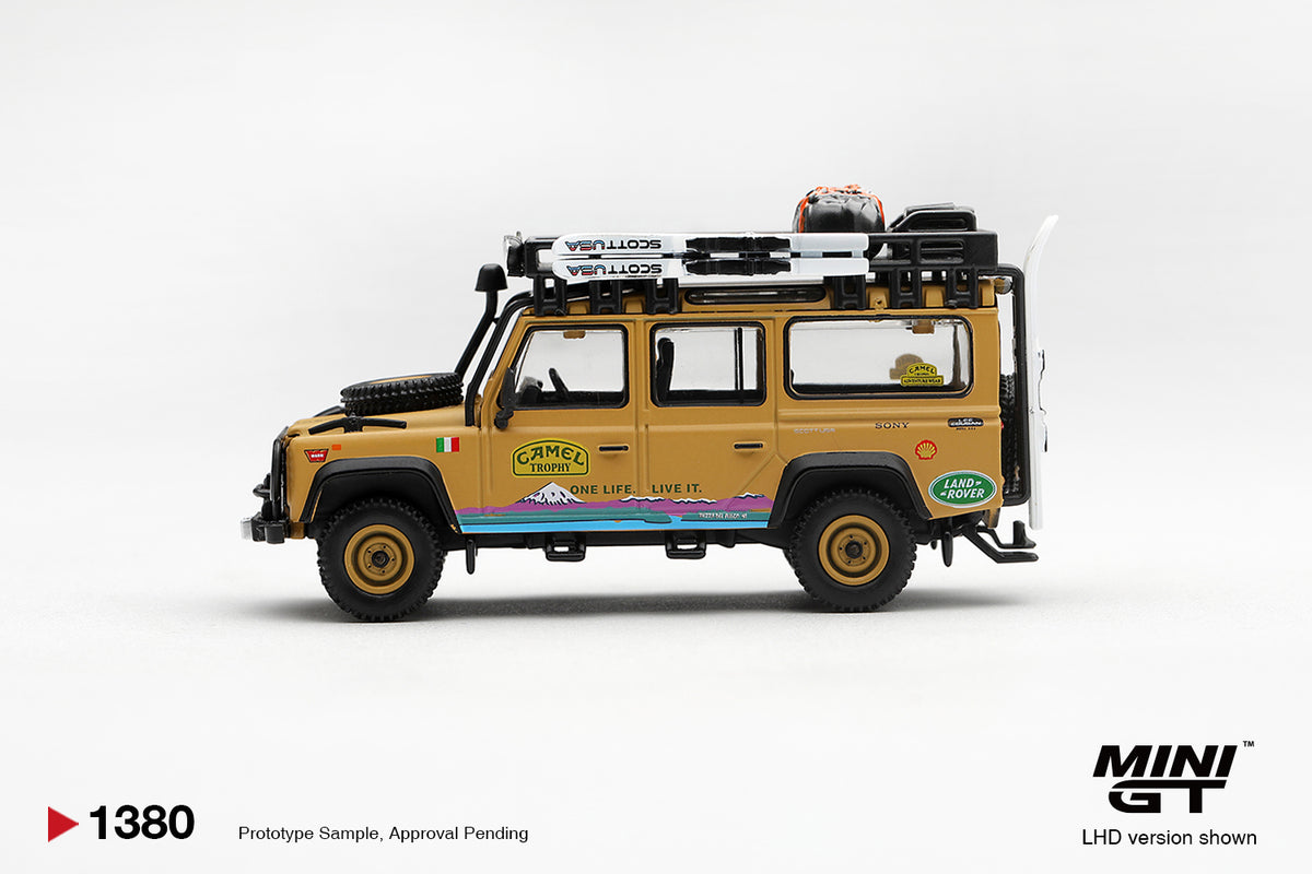Mini GT Land Rover Defender 110 Camel Trophy Team Italy Tierra del Fuego 1998 in 1:64 scale.