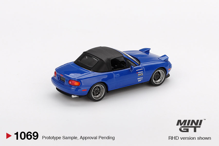 (Pre-Order) Mini GT - Mazda MX-5 Miata Tuned Version Dark Blue 1990