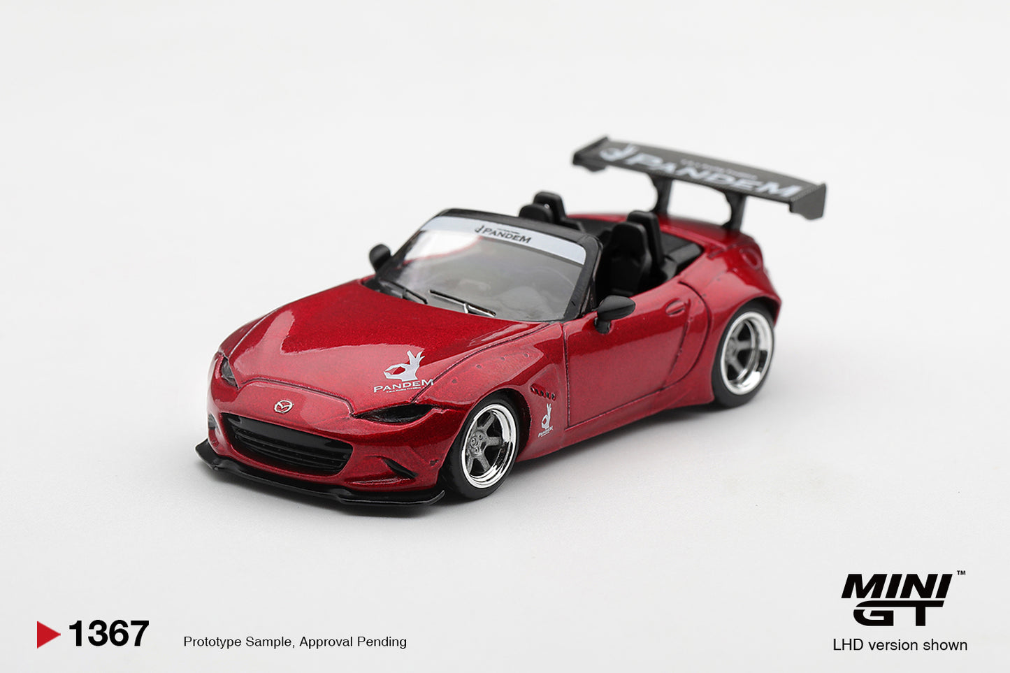 Mini GT 2015 Mazda MX-5 ND Pandem in Kodo Red.