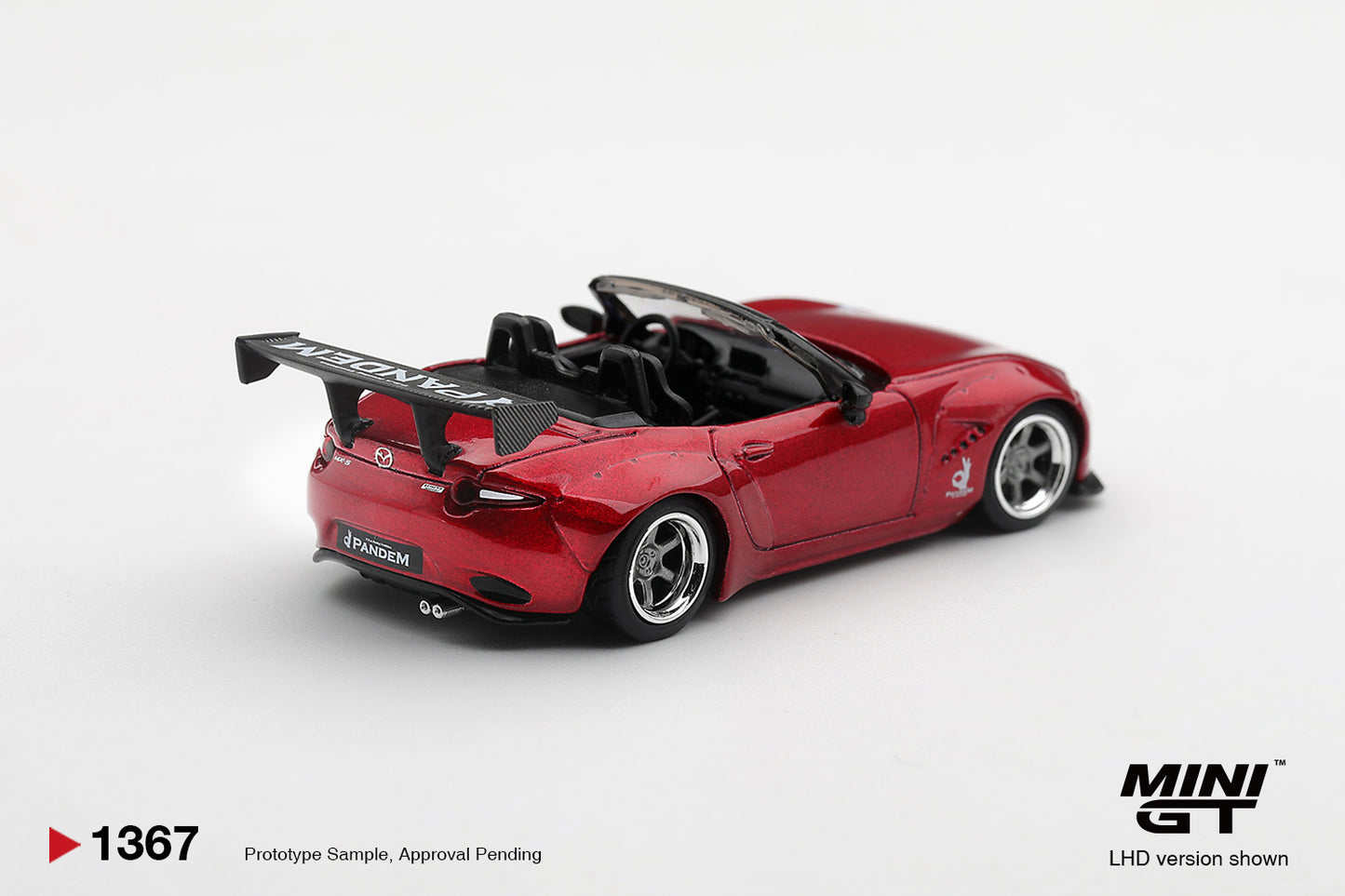 Mini GT 2015 Mazda MX-5 ND Pandem in Kodo Red.